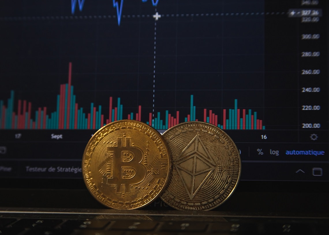 Coinbase partners with Apple Pay to offer crypto services 1 Apple Pay