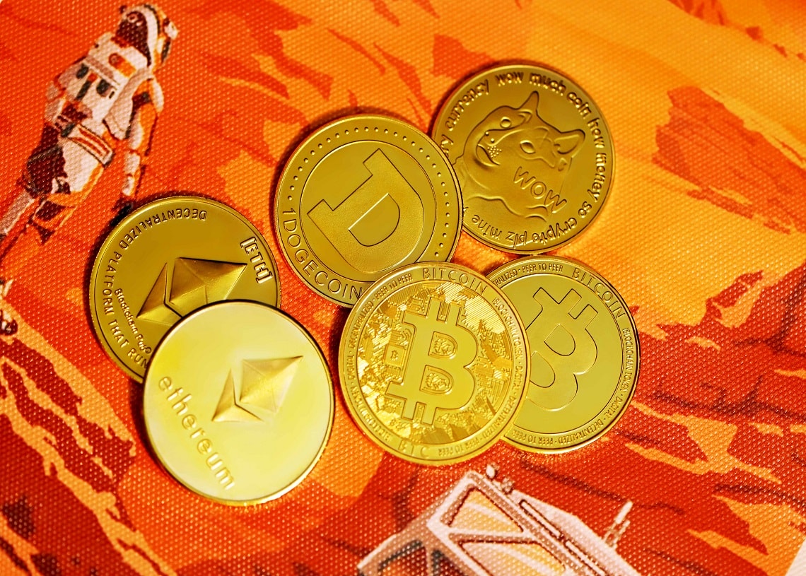 Private crypto considered illegal and finances terrorist groups, RBI claims 1 Private crypto