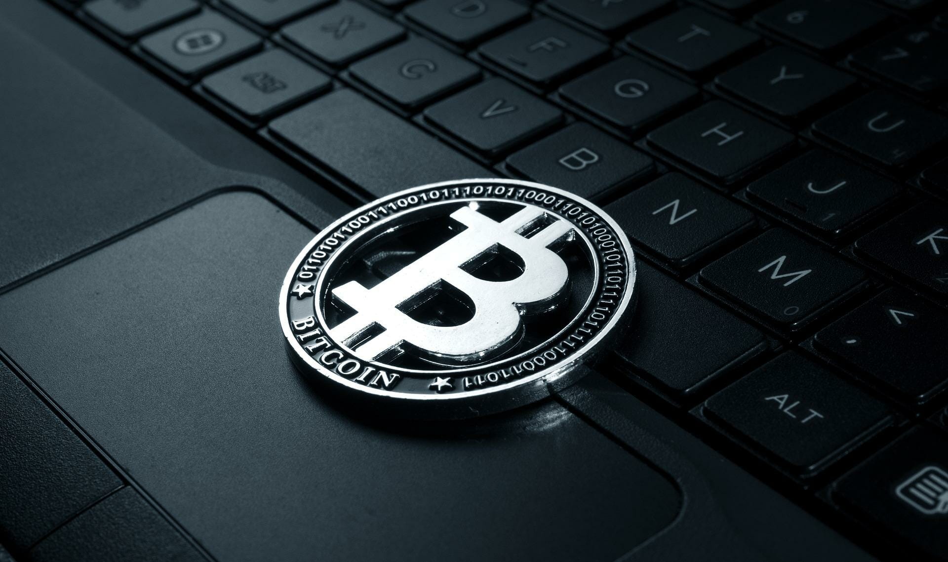 bitcoin 6304119 1920